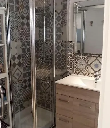Apartamento Al Lado De La Playa Estepona